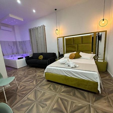 San Ferdinando Suite Room Napoli Ngoại thất bức ảnh