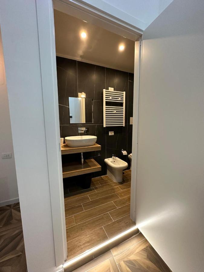 San Ferdinando Suite Room Napoli Ngoại thất bức ảnh