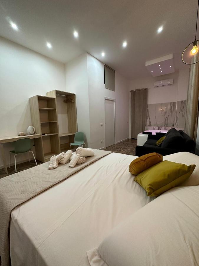 San Ferdinando Suite Room Napoli Ngoại thất bức ảnh