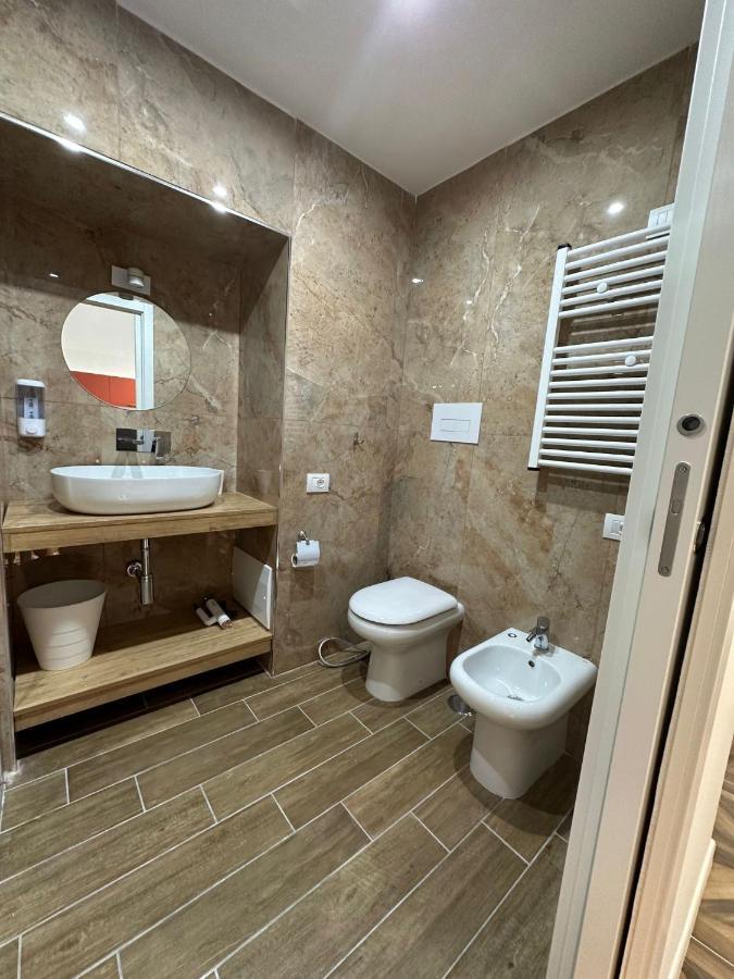 San Ferdinando Suite Room Napoli Ngoại thất bức ảnh