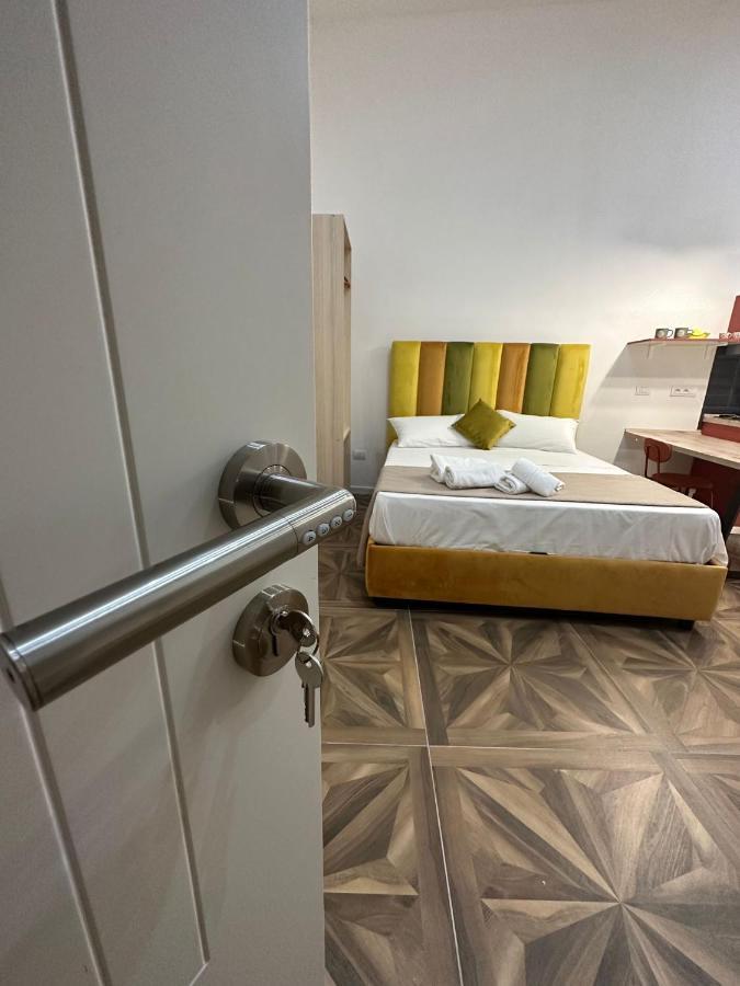 San Ferdinando Suite Room Napoli Ngoại thất bức ảnh