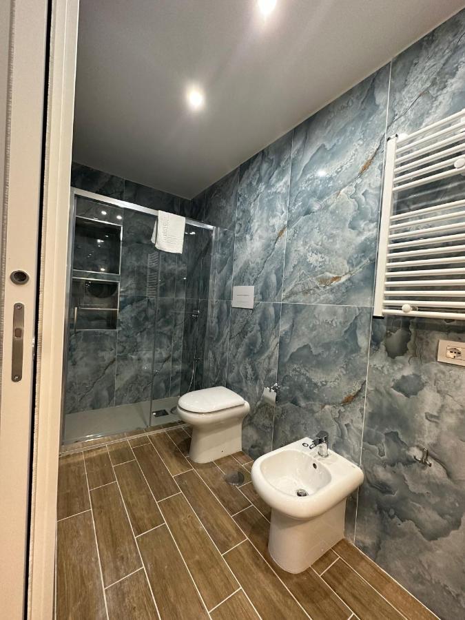 San Ferdinando Suite Room Napoli Ngoại thất bức ảnh